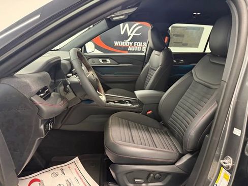 New 2026 Ford Explorer ST-Line RWD image 12