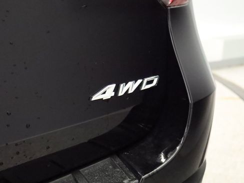 Used 2023 Ford Explorer XLT w/ Equipment Group 202A image 18