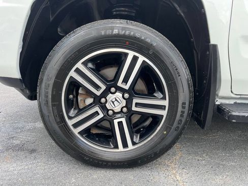 Used 2010 Honda Ridgeline RTS image 19