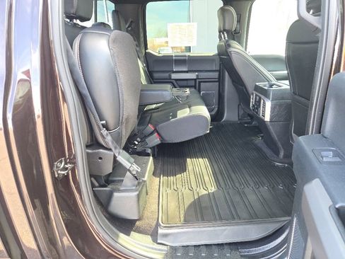 Used 2020 Ford F150 Platinum w/ Equipment Group 701A Luxury AWD/4WD image 34