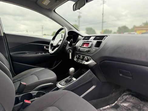 Used 2013 Kia Rio LX w/ PWR Pkg FWD image 33
