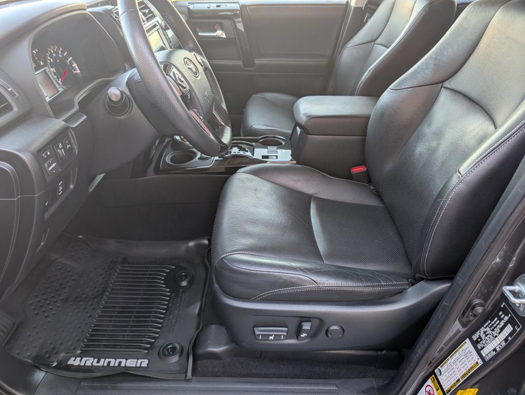 Certified 2019 Toyota 4Runner Limited AWD/4WD image 13