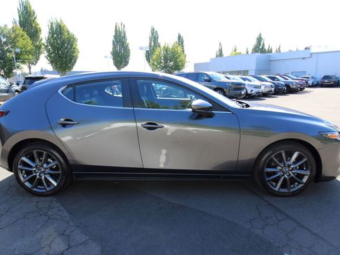 Used 2020 MAZDA MAZDA3 Base image 7