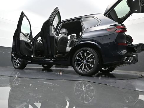 New 2026 BMW X5 M60i image 52