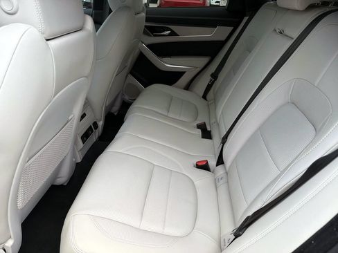 Used 2026 Jaguar F-PACE R-Dynamic S AWD/4WD image 12