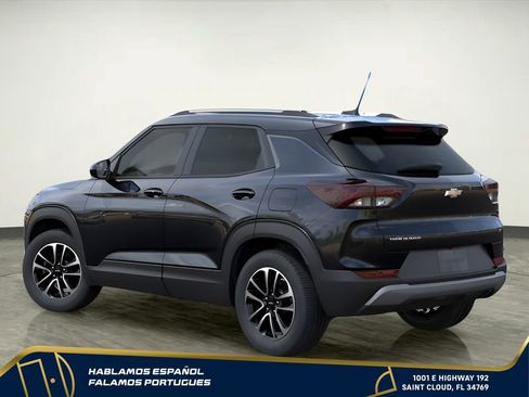 New 2026 Chevrolet TrailBlazer LT FWD image 2