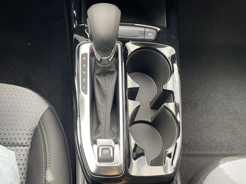 New 2025 Chevrolet Trax LT w/ Driver Confidence Package image 46