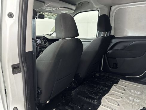 Used 2022 RAM ProMaster City Tradesman FWD image 17