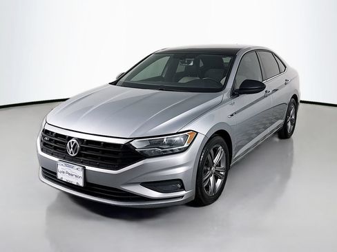 Used 2021 Volkswagen Jetta R-Line FWD image 1