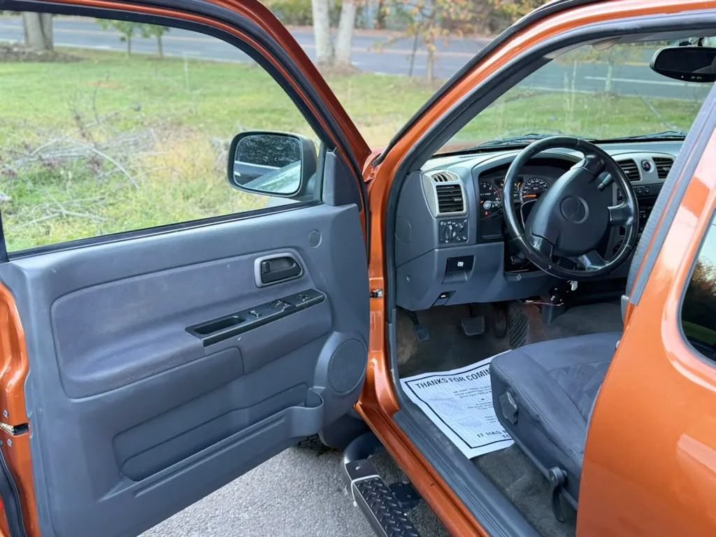 Used 2005 Chevrolet Colorado LS w/ Power Convenience Package AWD/4WD image 16