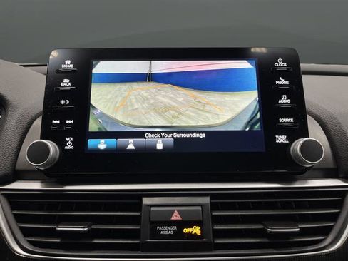 Used 2020 Honda Accord Sport image 8