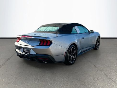 Used 2024 Ford Mustang Premium image 7
