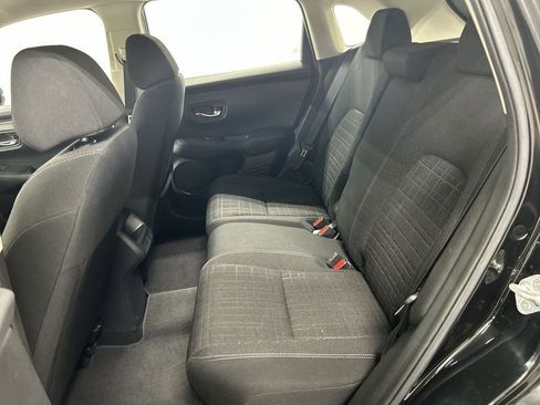 Used 2023 Honda HR-V LX image 21