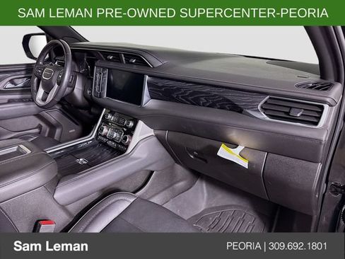 Used 2021 GMC Yukon Denali w/ Denali Premium Package AWD/4WD image 32