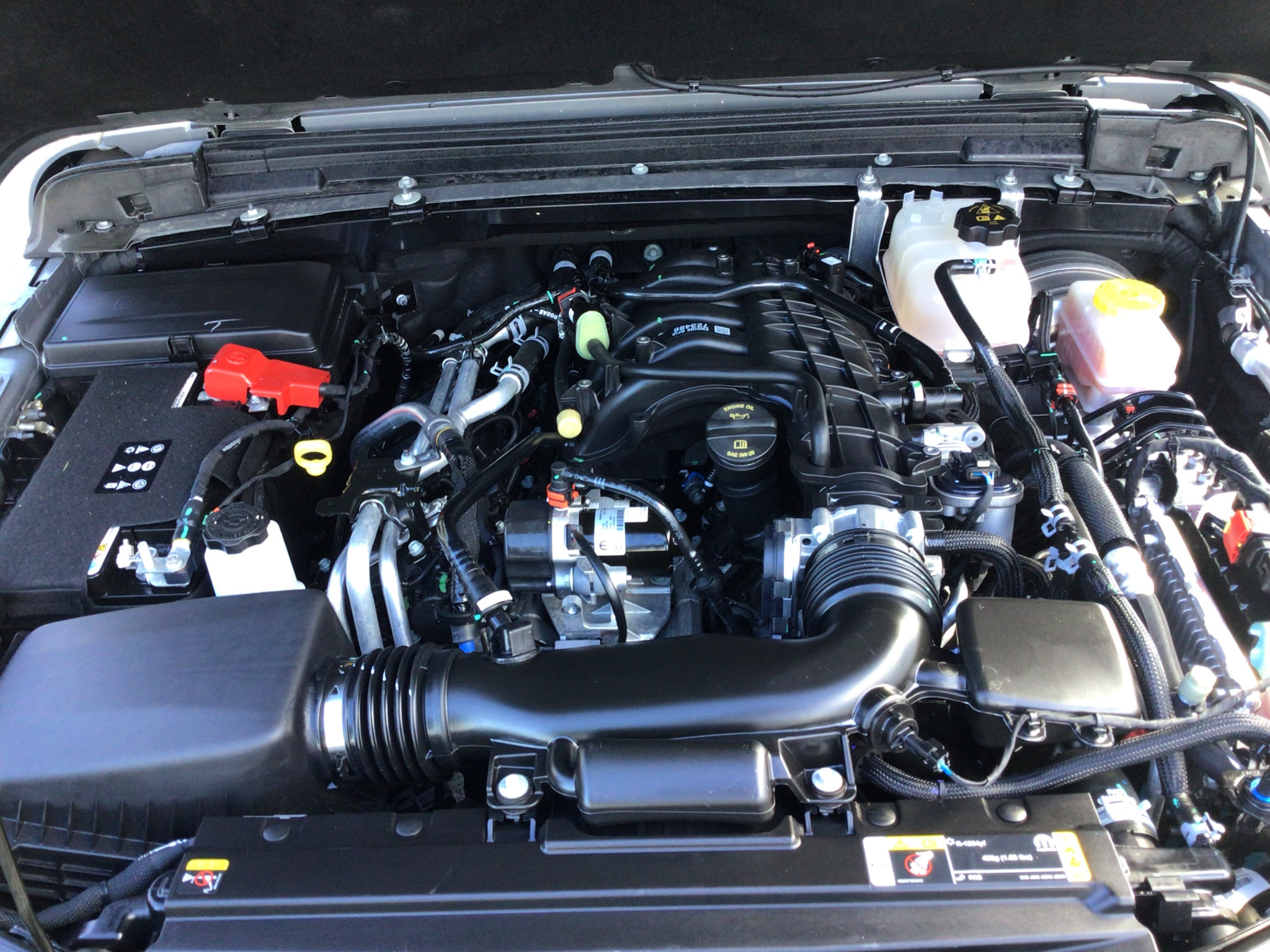 Used 2023 Jeep Wrangler Sport AWD/4WD image 11