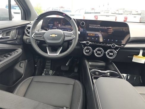 New 2025 Chevrolet Blazer EV LT w/ Super Cruise Package image 15