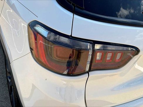 Used 2021 Jeep Compass Latitude image 31