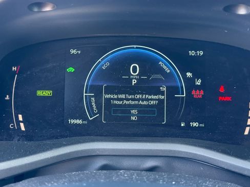 Used 2025 Toyota Camry LE FWD image 21