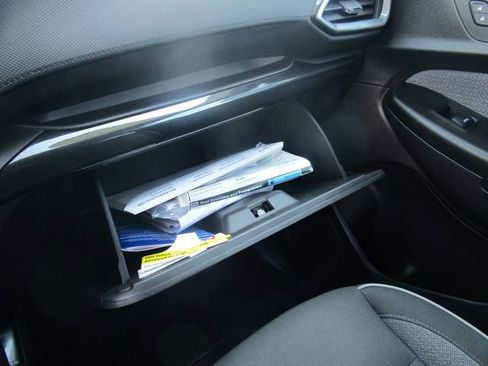 Used 2023 Chevrolet TrailBlazer LT w/ Convenience Package image 13