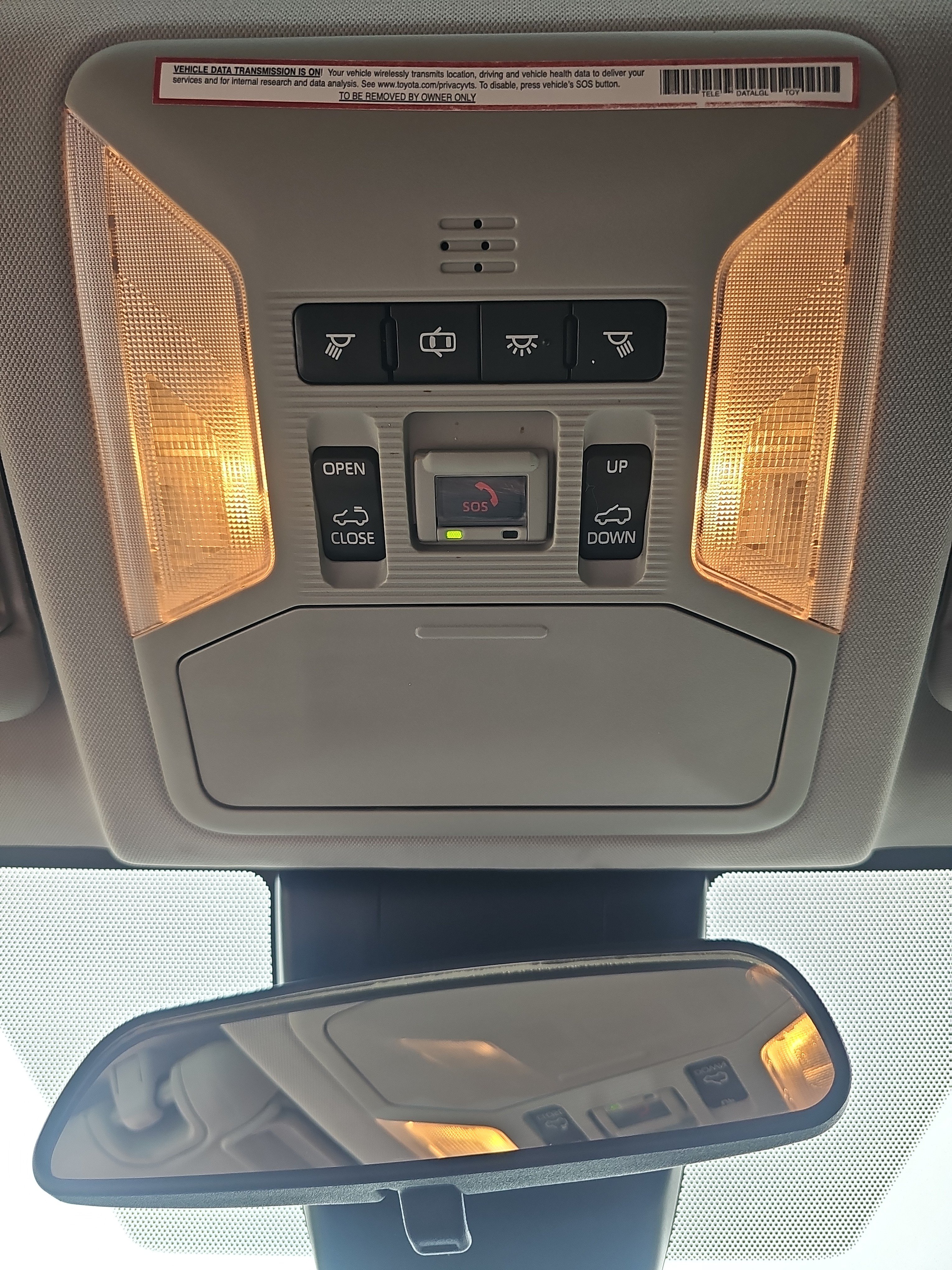 Used 2020 Toyota RAV4 XLE w/ Convenience Package FWD image 35