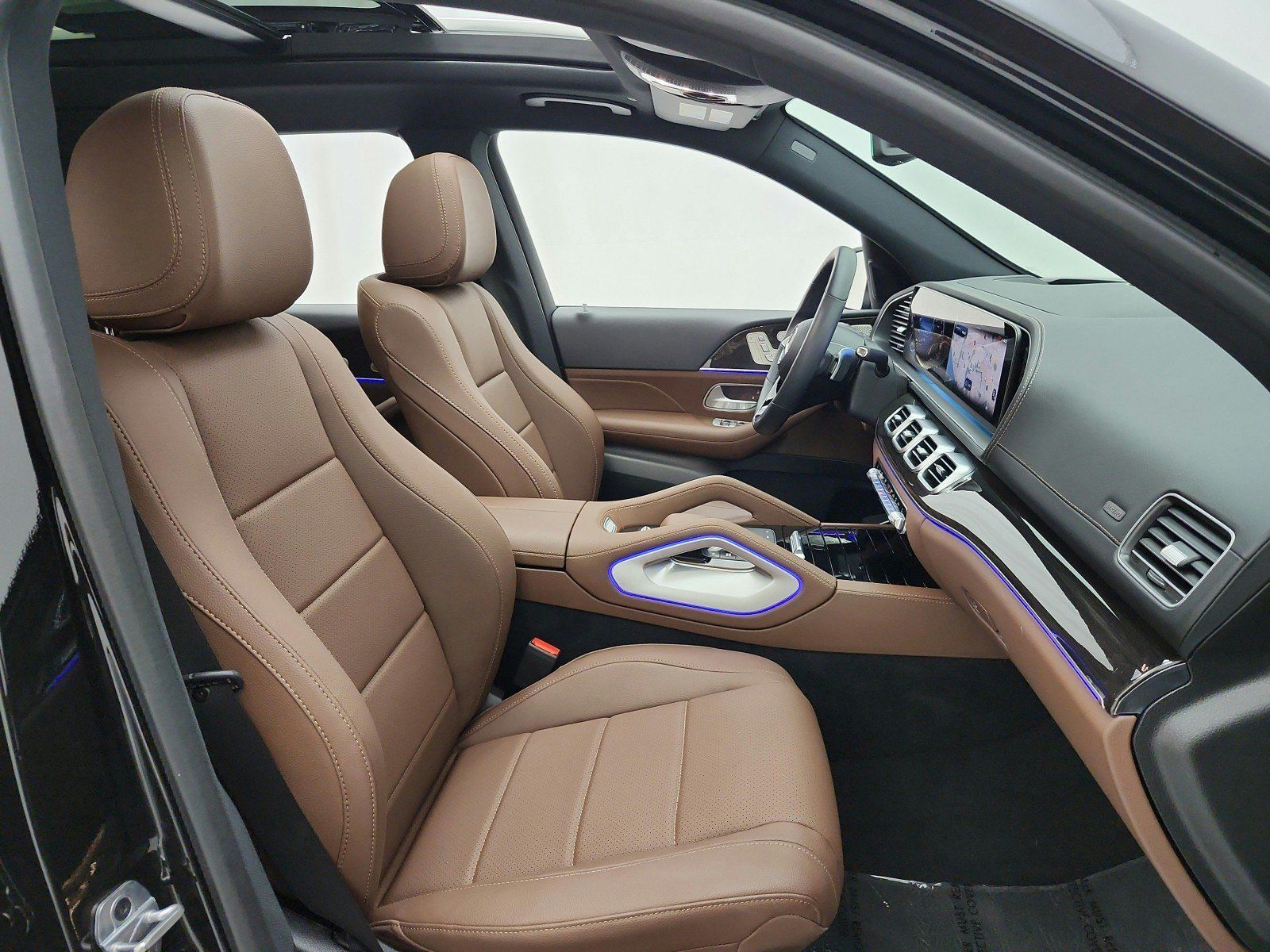 Certified 2026 Mercedes-Benz GLS 450 4MATIC image 19