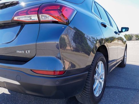 Used 2023 Chevrolet Equinox LT image 26