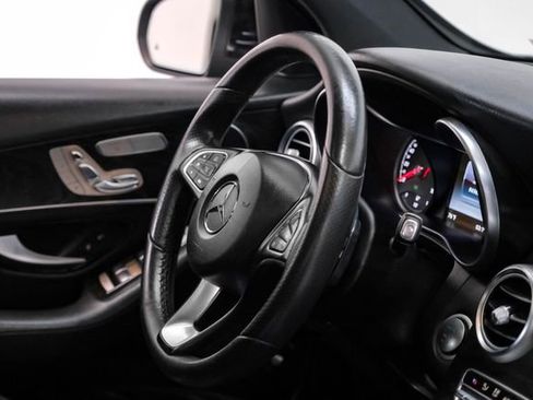 Used 2017 Mercedes-Benz GLC 300 300 Luxury w/ Premium 1 Package image 13