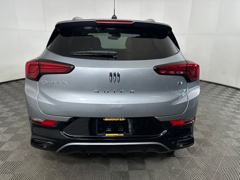 Used 2024 Buick Encore GX Sport Touring image 4