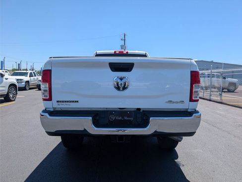 Used 2024 RAM 2500 Big Horn AWD/4WD image 13