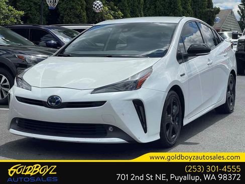 Used 2021 Toyota Prius FWD image 8