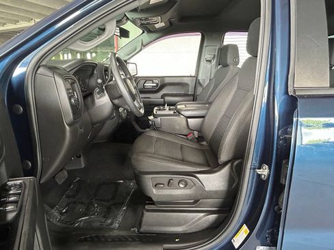 Used 2022 Chevrolet Silverado 1500 Custom RWD image 16