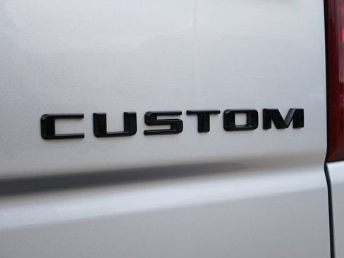 Used 2022 Chevrolet Silverado 1500 Custom AWD/4WD image 19