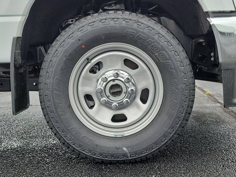New 2026 Ford F350 XL w/ XL Chrome Package AWD/4WD image 12