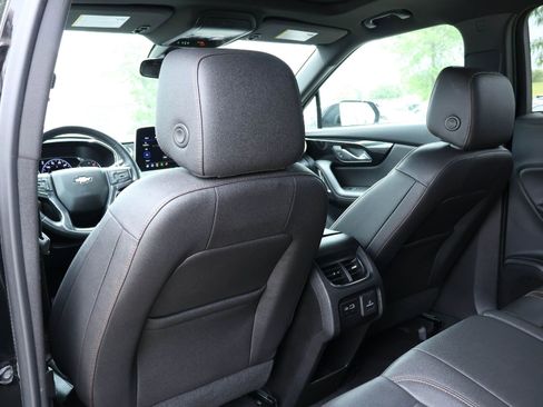 Used 2023 Chevrolet Blazer Premier FWD image 12