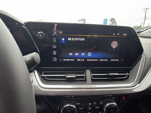 New 2026 Chevrolet Trax ACTIV w/ Driver Confidence Package FWD image 5