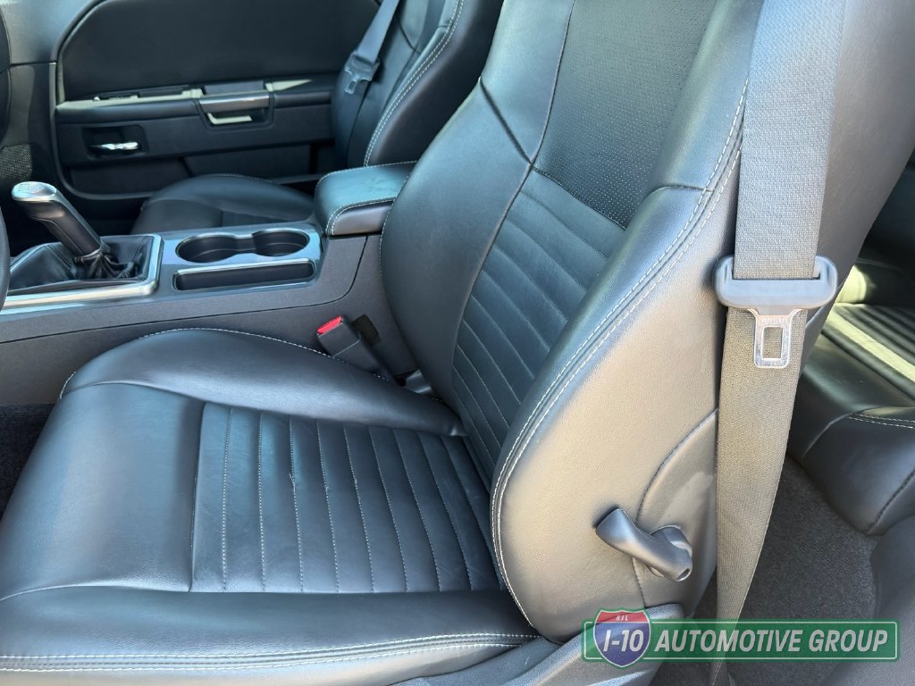 Used 2010 Dodge Challenger R/T RWD image 21