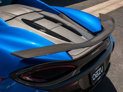 Used 2018 McLaren 570S Spider RWD image 24