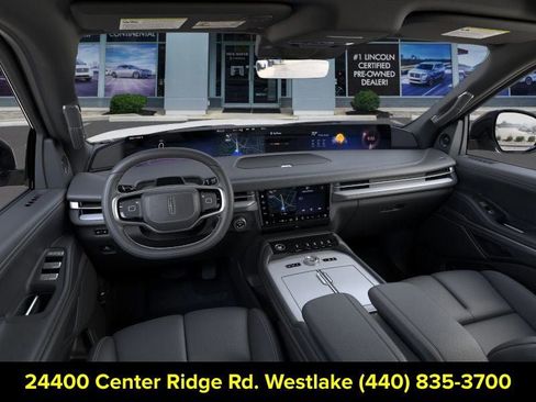 New 2025 Lincoln Navigator Reserve w/ Jet Appearance Package AWD/4WD image 9