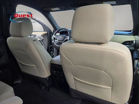 Used 2022 Chevrolet Traverse LT AWD/4WD image 61