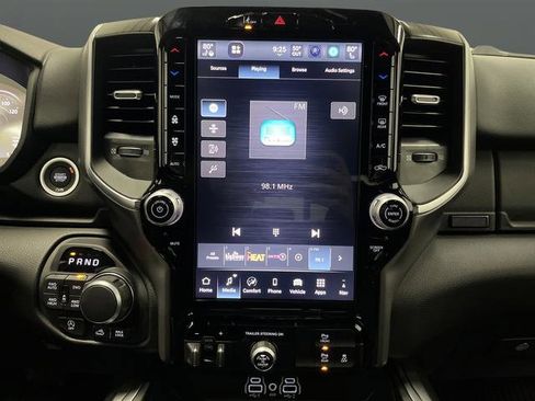 New 2026 RAM 1500 4x4 Crew Cab image 18