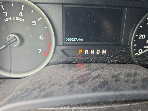 Used 2019 Ford F150 XLT w/ Equipment Group 302A Luxury image 4