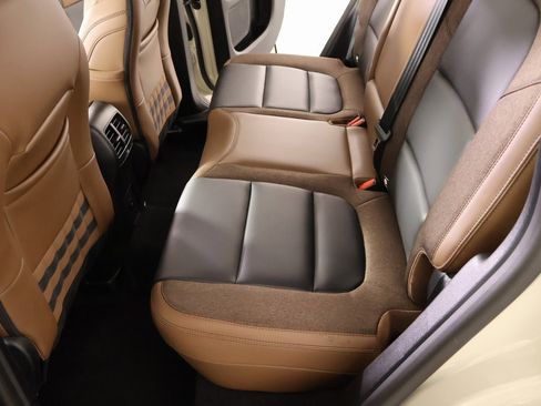 Used 2025 Ford Bronco Sport Outer Banks w/ Outer Banks Tech Package+ image 13