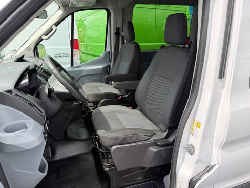 Used 2019 Ford Transit 350 XLT RWD image 11