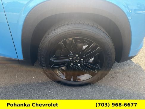 Used 2025 Chevrolet Trax ACTIV w/ Sunroof Package FWD image 33