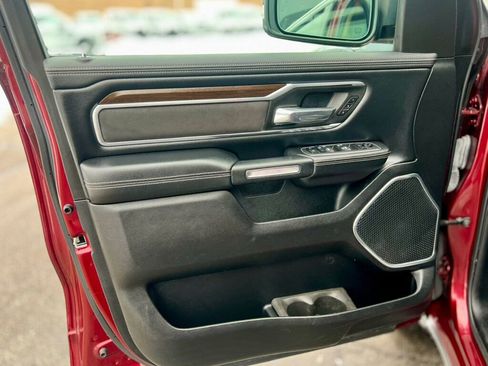 Used 2021 RAM 1500 Laramie image 12