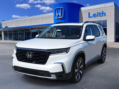 Used 2025 Honda Pilot Touring