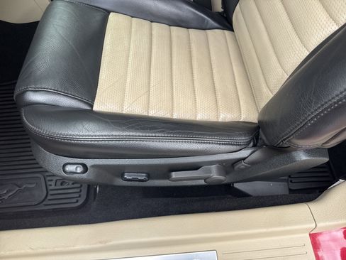 Used 2007 Ford Mustang GT Premium image 23