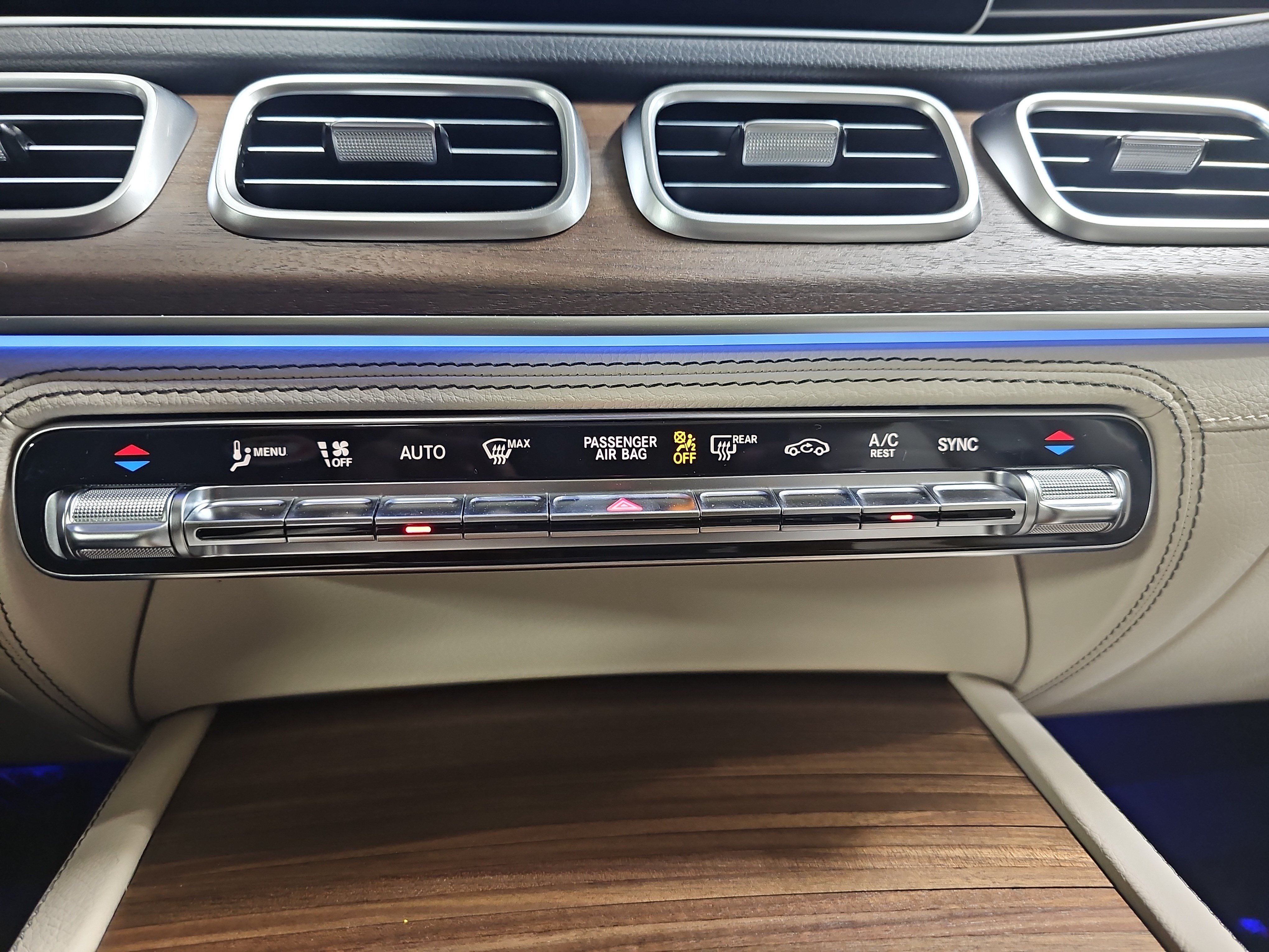New 2026 Mercedes-Benz GLE 450 4MATIC image 21
