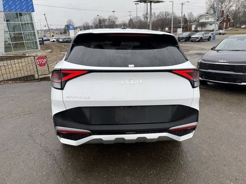 Certified 2023 Kia Sportage EX image 6