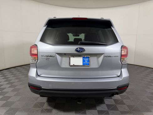 Used 2018 Subaru Forester 2.5i Premium w/ All-Weather Package AWD/4WD image 8
